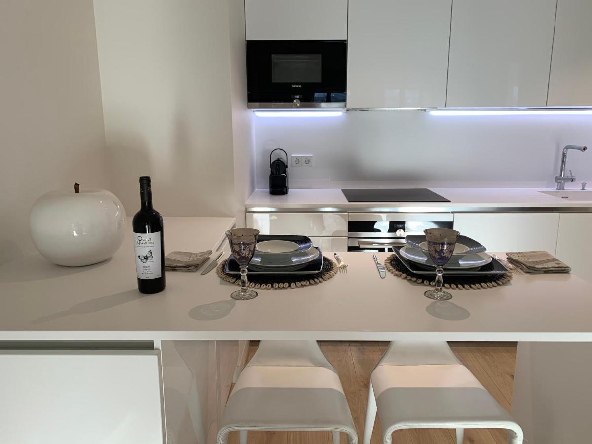 Apartamento New!! Luxury Avenida Da Liberdade Flat- With Rooftop And Pool Lisboa Exterior foto